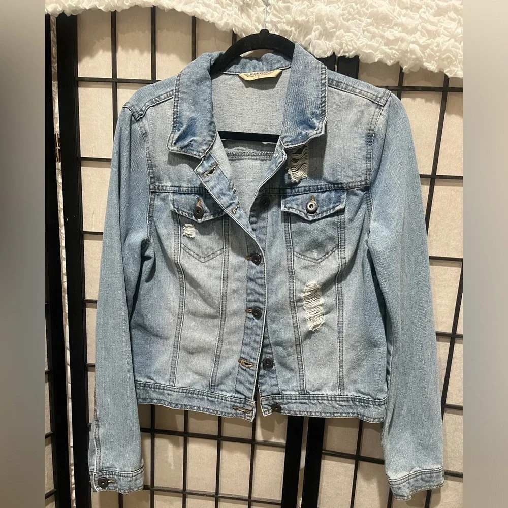Highway Blue Jeans jacket, DISTRESSED WOMEN SIZE L